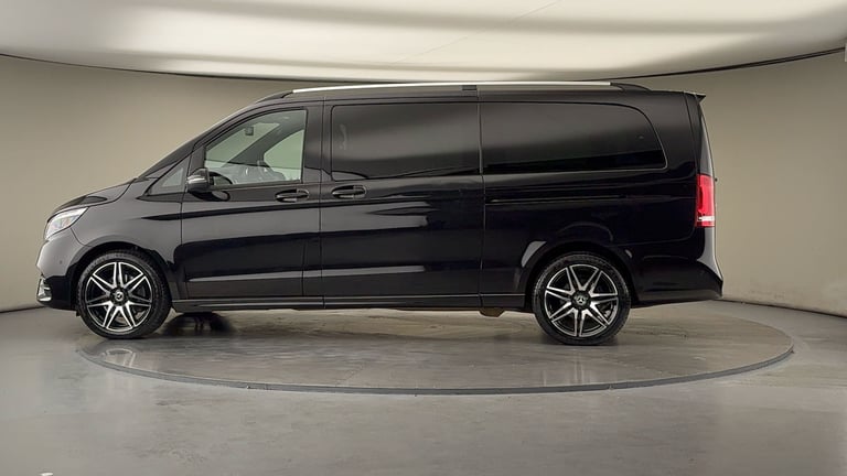 2023 Mercedes-Benz V-Class 2.0 V220d AMG Line MPV 5dr Diesel G-Tronic+ Euro 6 (s/s) XLWB (163 ps)...