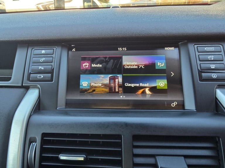 2016 Land Rover Discovery Sport 2.0 TD4 HSE SUV 5dr Diesel Auto 4WD Euro 6 (s/s) (180 ps) ESTATE ...