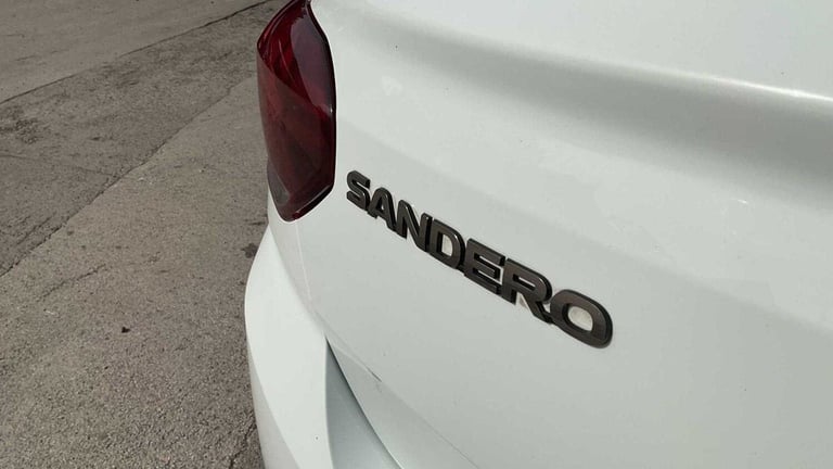 2022 Dacia Sandero 1.0 TCe Bi-Fuel Essential 5dr HATCHBACK PETROL/LPG Manual