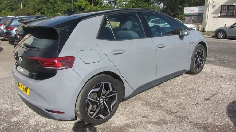 2021 Volkswagen ID3 Pure Performance 45kWh Life Hatchback 5dr Electric Auto (150 ps) Hatchback EL...
