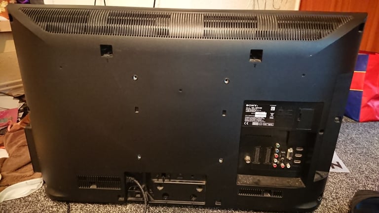 SONY BRAVIA 32" TV