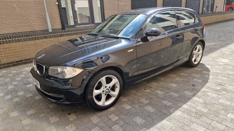 BMW, 1 SERIES, Hatchback, 2009, Manual, 1599 (cc), 3 doors