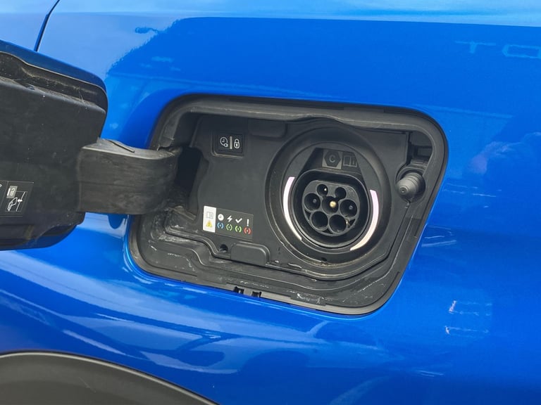 2022 Peugeot 3008 1.6 Hybrid4 300 GT Premium 5dr e-EAT8 Estate PETROL/ELECTRIC Automatic