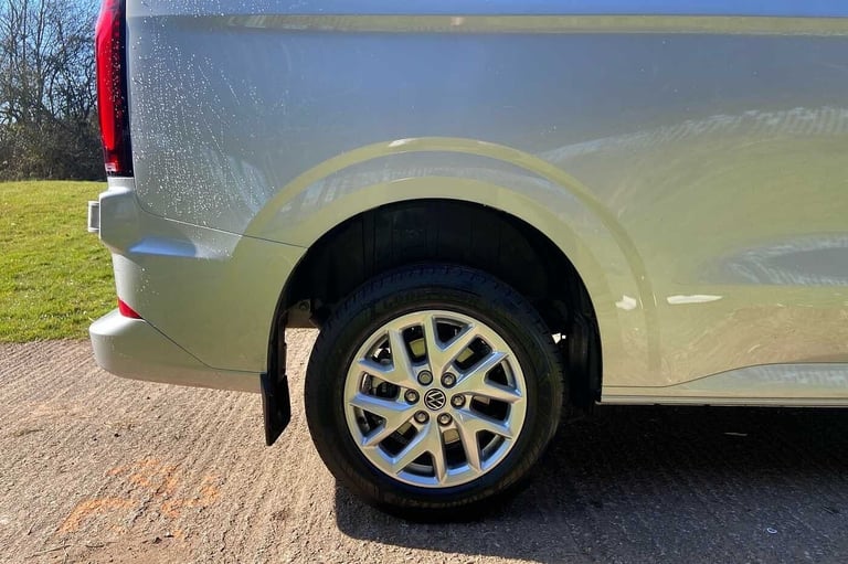 2025 Volkswagen Transporter 2.0 TDI 150 Commerce Plus Van Van Diesel Manual