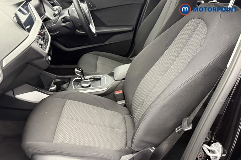 2024 BMW 1 Series 118i [136] SE 5dr Step Auto [Live Cockpit Pro] Hatchback Petrol Automatic