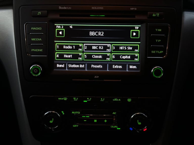 2011 Skoda Yeti 1.8 TSI Elegance 4WD Euro 5 5dr HATCHBACK Petrol Manual