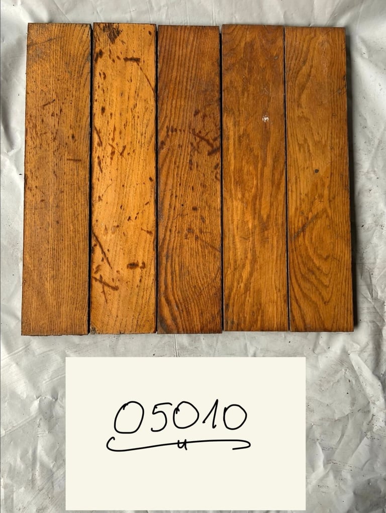 image for 🌿 O5010 — Reclaimed Oak Parquet Flooring (50 x 10 cm) @wood_job_uk
