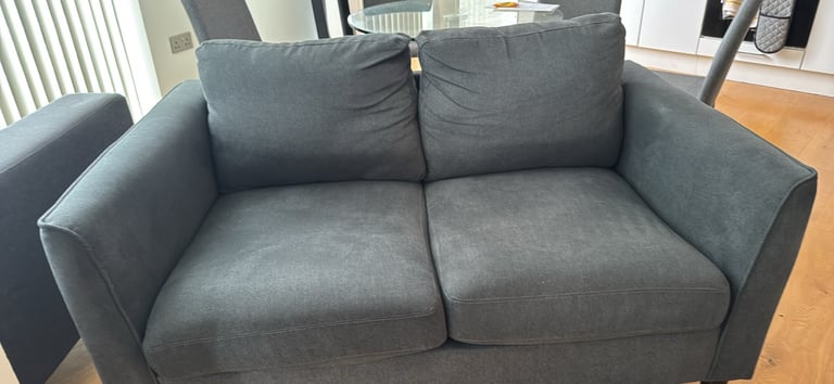  2 seater sofa Stratford (50% off if you pick it up today!)