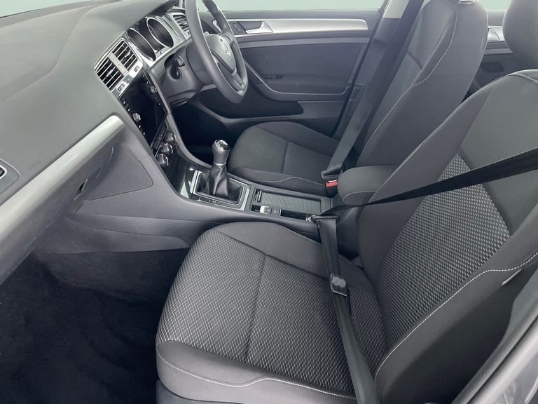 2018 Volkswagen Golf 1.6 TDI S 5dr HATCHBACK DIESEL Manual