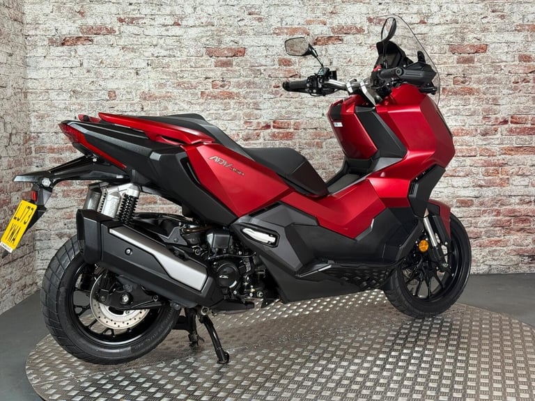 HONDA X-ADV - 2023 Petrol Automatic in Red