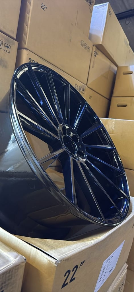 🔥 VOLKSWAGEN 5X112   22 X 10J  Gloss Black Alloy Wheels 🔥 BRAND NEW BARGAIN PRICE!!!!