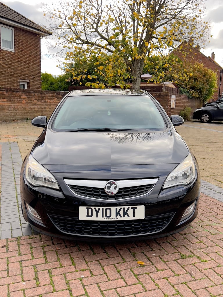 image for Vauxhall, ASTRA, Hatchback, 2010, Manual, 1598 (cc), 5 doors