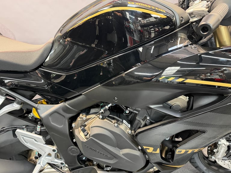 QJ MOTOR SRK 800RR SUPERSPORTS 2025 BRAND NEW 3 COLOURS TOP TECH+SPEC ONLY £6999