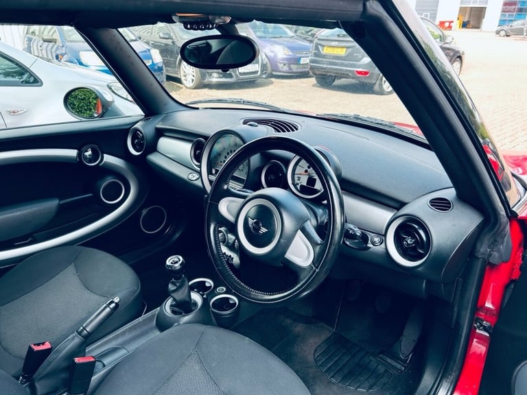 2010 60 MINI CONVERTIBLE 1.6 ONE CONVERTIBLE 2DR PETROL MANUAL EURO 5 (98 PS)