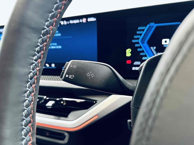 2024 BMW XM 50e SUV HYBRID Automatic