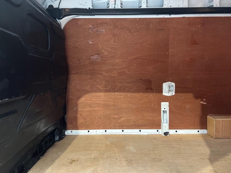 2019 Ford Transit 2.0 350 EcoBlue Leader RWD L3 H3 Euro 6 (s/s) 5dr PANEL VAN Diesel Manual