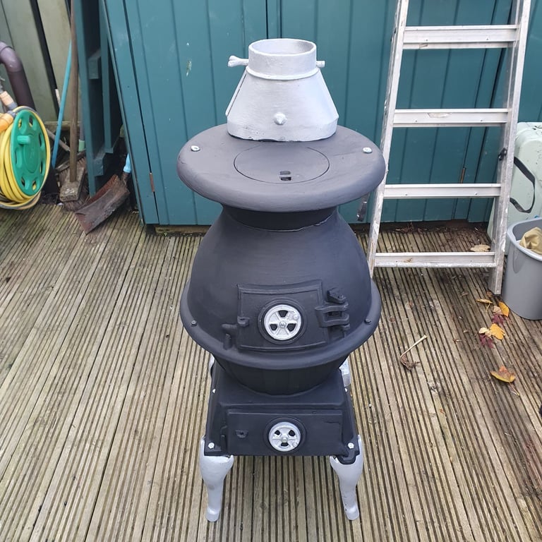 Pot belly cast iron stove 