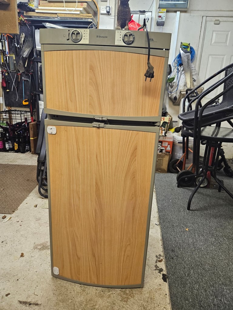 Dometic Rm7655L 3 way fridge freezer 