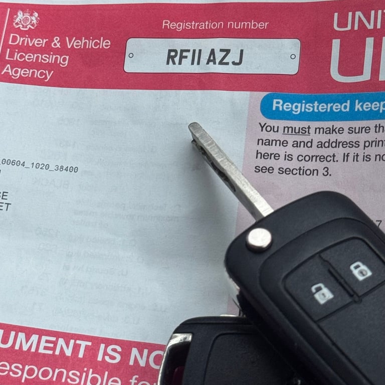 Vauxhall, ASTRA, Hatchback, 2011, Manual, 1598 (cc),5 doors - Image 16