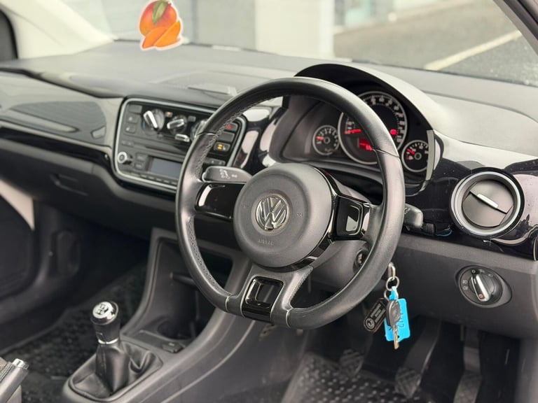 2012 Volkswagen up! 1.0 High Up 3dr HATCHBACK Petrol Manual