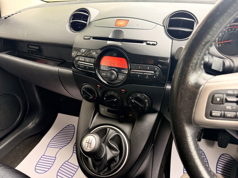 2011 Mazda 2 1.3 Tamura 5 Door Hatchback Manual, 1349 (cc),5 doors - Image 16