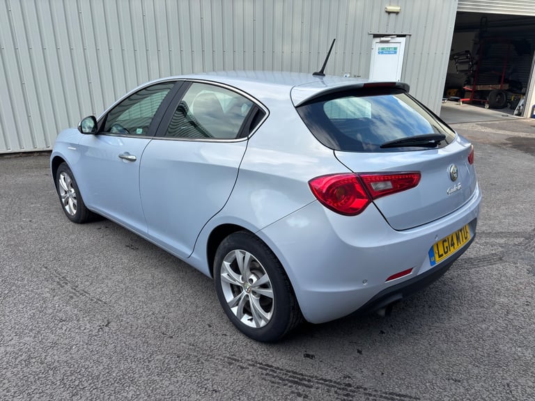Alfa Romeo Giulietta 1.4 Distinctive # FSH GREAT DRIVE #
