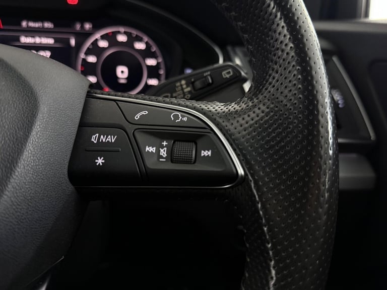 2018 Audi Q5 2.0T FSI Quattro S Line 5dr S Tronic ESTATE PETROL Automatic