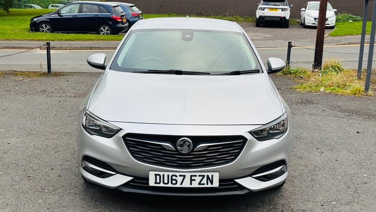 2017 Vauxhall Insignia SRI NAV 5-Door Diesel
