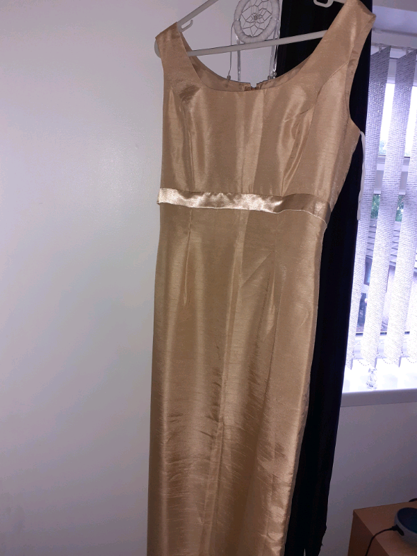 image for Beautiful Gold dress
