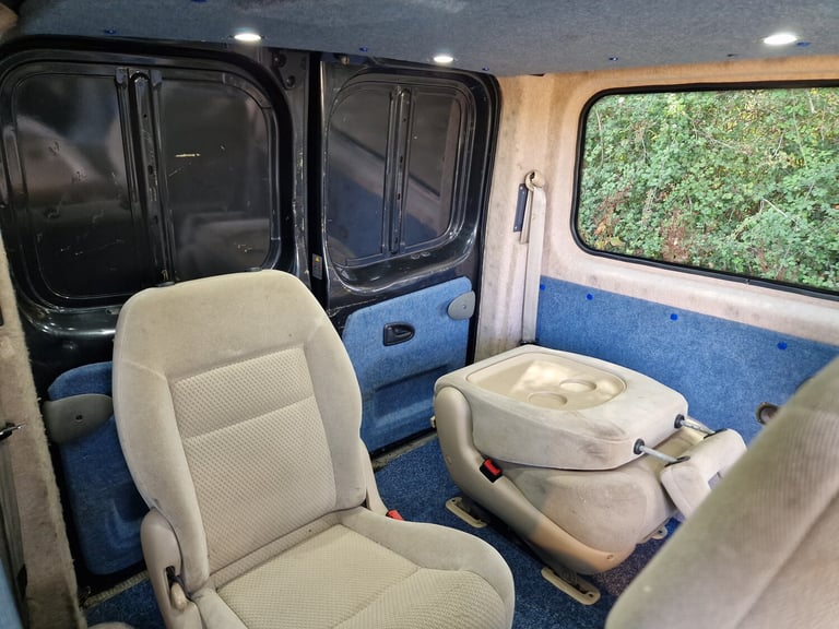 2003 Renault Trafic  Runs Drives Perfectly 7 Seats  Removable Seats