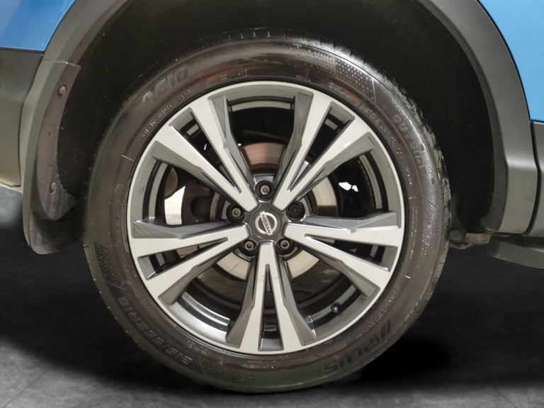 2019 Nissan Qashqai 1.3 DiG-T N-Connecta 5dr HATCHBACK PETROL Manual