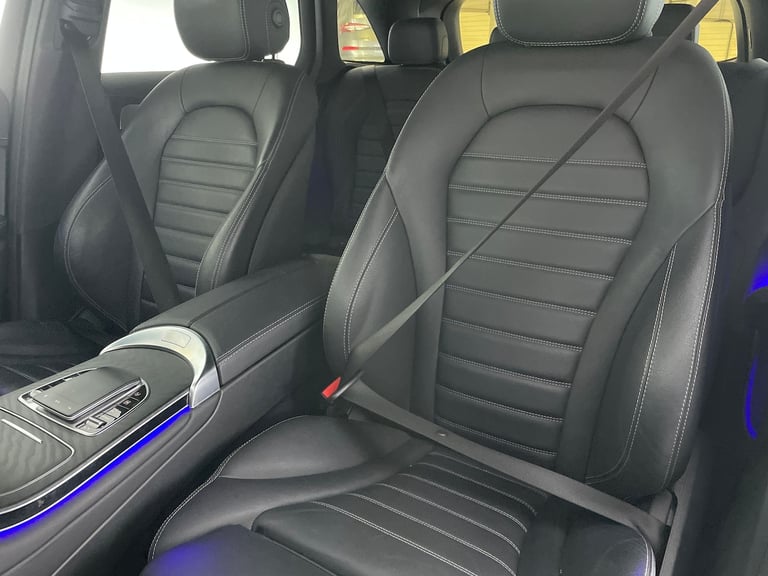 2022 Mercedes-Benz GLC 2.0 GLC300d AMG Line (Premium) SUV 5dr Diesel G-Tronic+ 4MATIC Euro 6 (s/s...