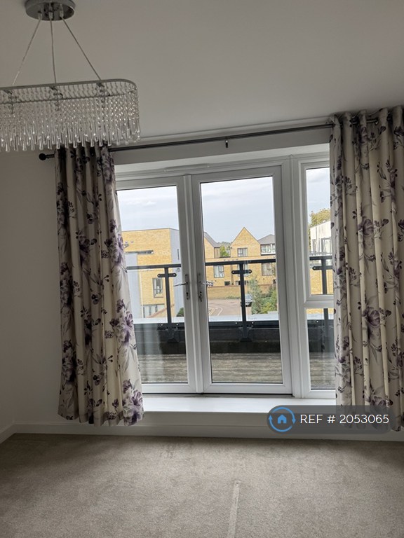 3 bedroom house in Charlock Close, Haroldwood, RM3 (3 bed) (#2053065)