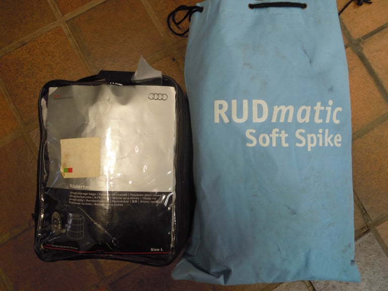 Audi wheel storage covers & RUDMATIC SOFT SPIKE 