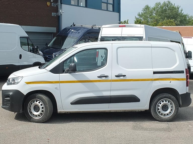 2023 "73" Citroën Berlingo 1000 M Enterprise Edition BlueHDi 100PS S&S Euro 6 