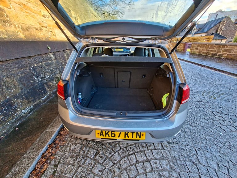 Volkswagen, GOLF, Hatchback, 2017, Manual, 1498 (cc), 5 doors