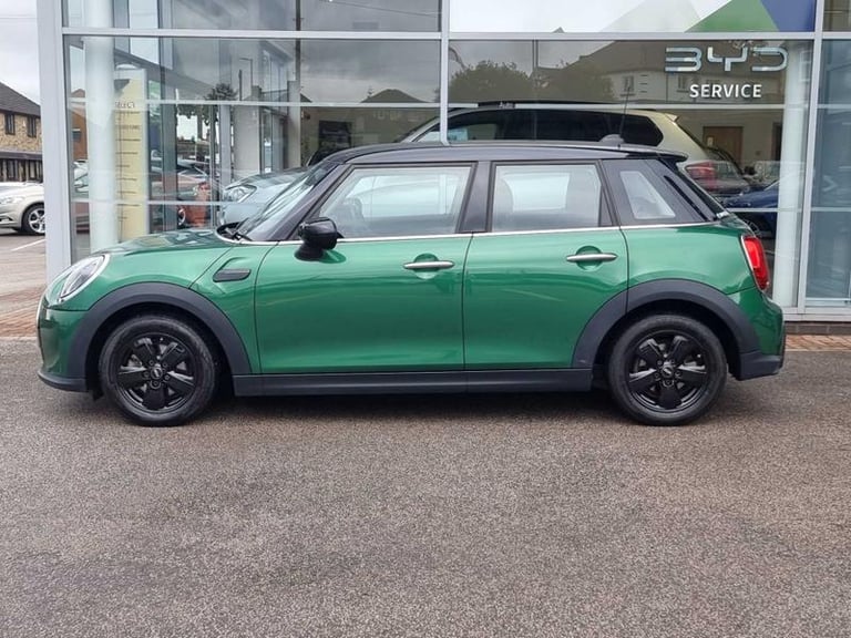 2022 MINI Hatch 1.5 Cooper Classic 5dr Auto Automatic Hatchback Petrol Automatic