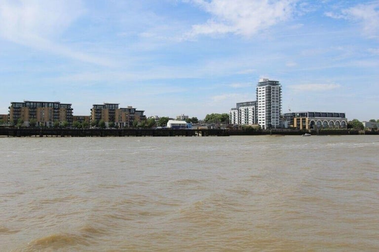 Canary Wharf Double Room Available Couples Accepted 0 Deposit Available