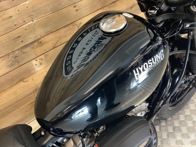 Hyosung GV 125 S AQUILA