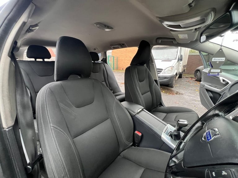 2014 Volvo V60 D4 [181] Business Edition 5dr ESTATE Diesel Manual