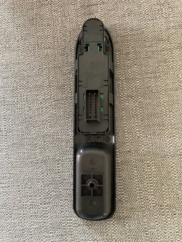 Peugeot 207 Electric Window and Mirror Switch 