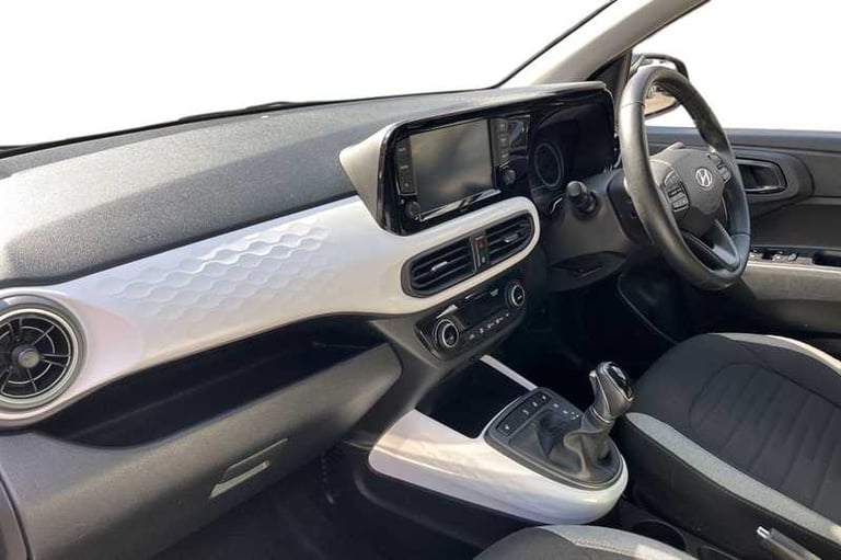 2022 Hyundai i10 1.2 MPI PREMIUM 5DR AUTO Hatchback Petrol Automatic