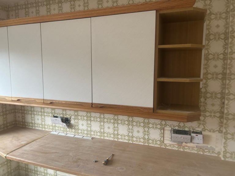 Schreiber kitchen used