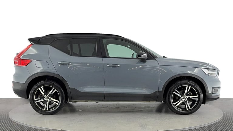 2020 Volvo XC40 T3 R-Design SUV Petrol Manual