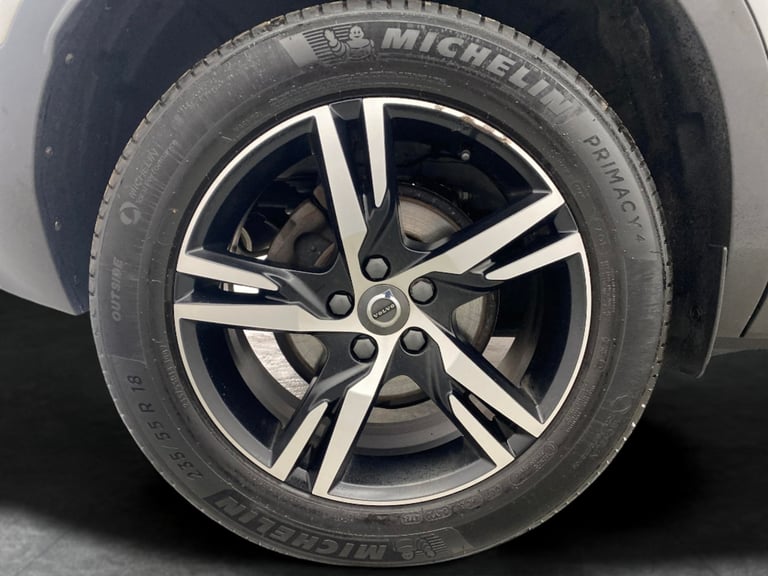 2021 Volvo XC40 1.5 T3 R-Design SUV 5dr Petrol Manual Euro 6 (s/s) (163 ps) - VERSATILITY P Suv P...