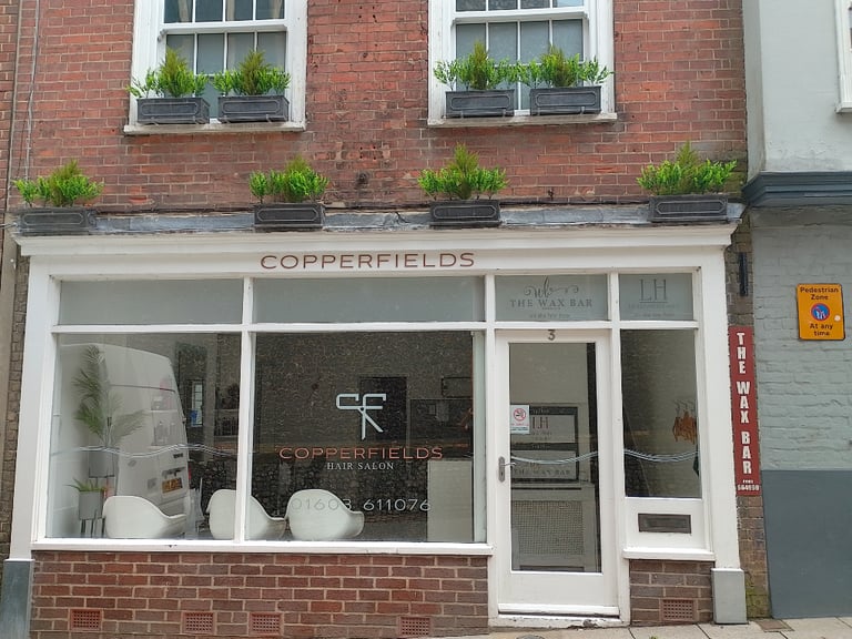 image for CHAIR TO RENT. 2 AVAILABLE .CITY CENTRE.( Near jarrolds)OWN KEYS