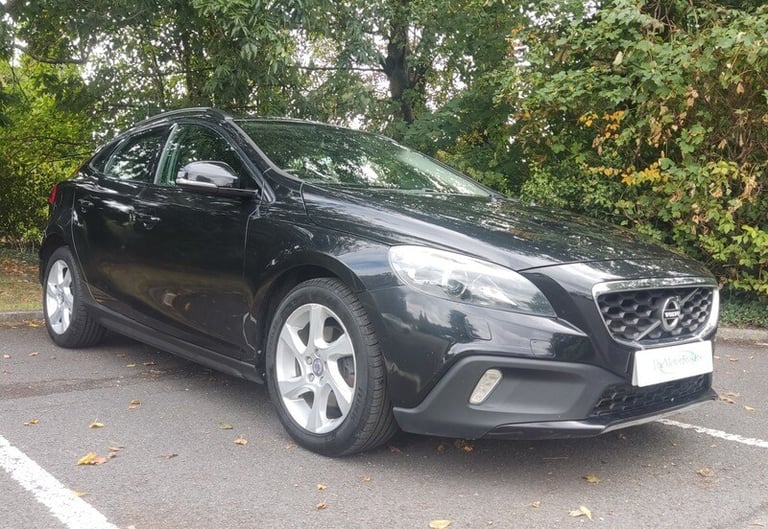 Volvo V40 D2 CROSS COUNTRY LUX