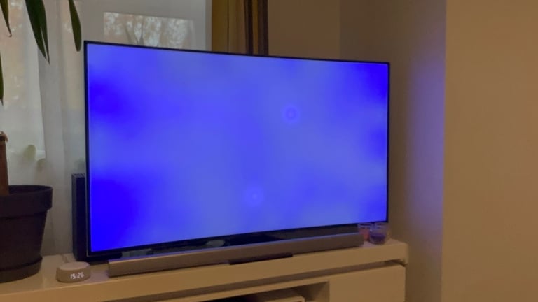 Faulty-55” Samsung Curved 4K Smart TV - Model : UES5HU7200U