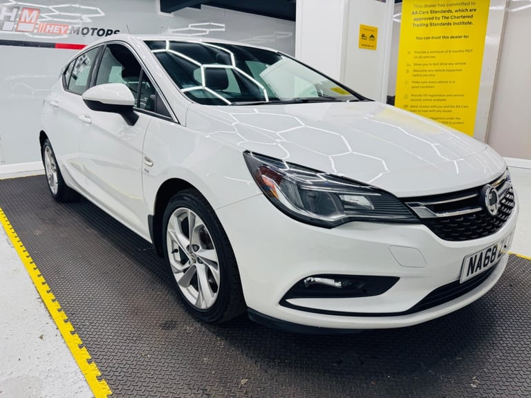 2018 Vauxhall Astra 1.6 CDTi BlueInjection SRi Euro 6 (s/s) 5dr HATCHBACK Diesel Manual