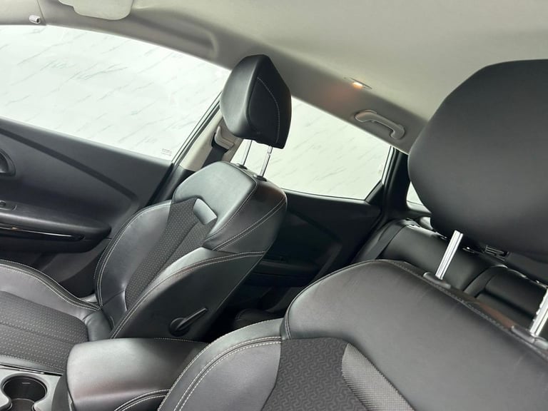 2018 Renault Kadjar 1.3 TCe Dynamique S Nav SUV 5dr Petrol Manual Euro 6 (s/s) (140 ps) FULL S/ H...